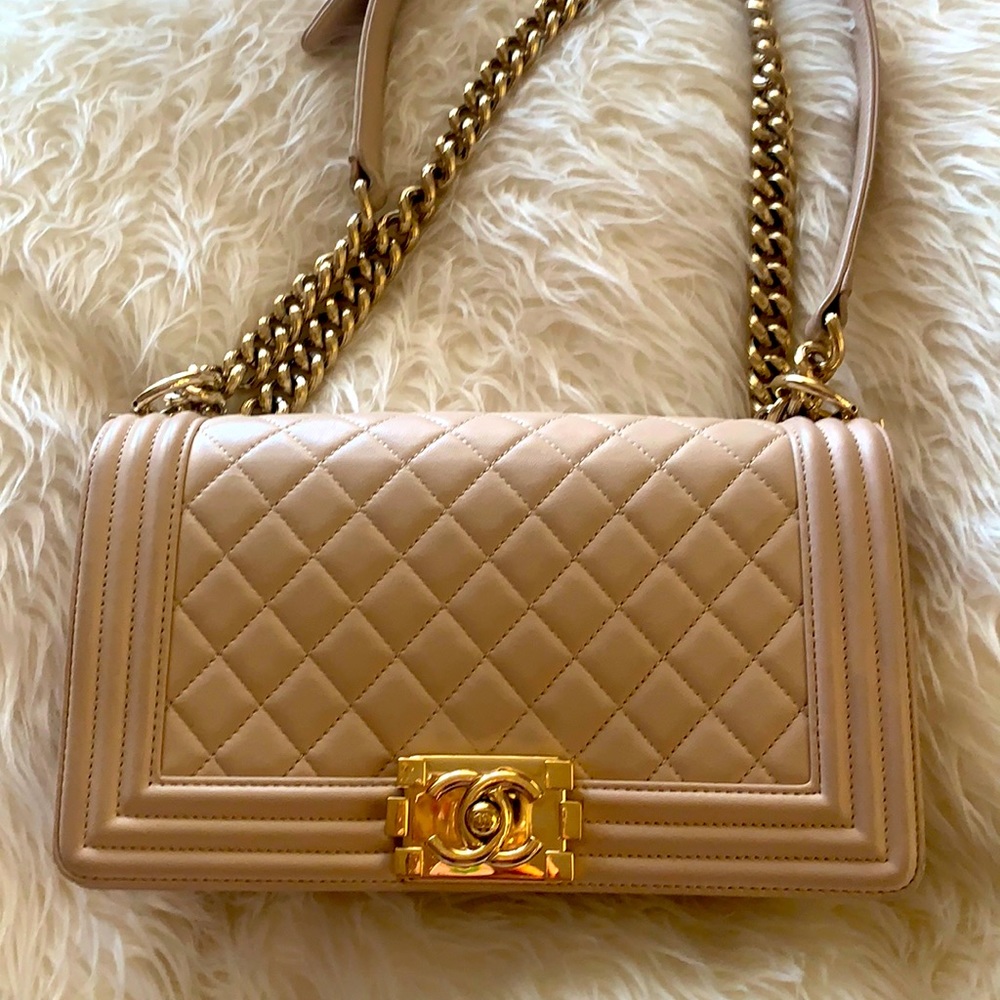 Chanel Boy Old Medium